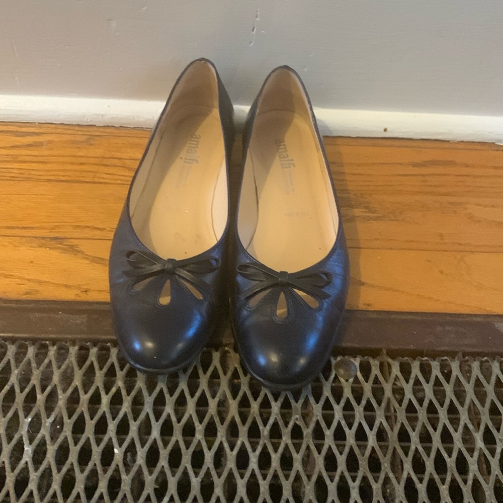 Amalfi black leather ballet flats with bow